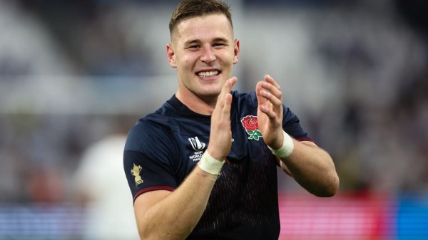 Rugby World Cup: England inspired by verbal 'rocket' from Kevin Sinfield as they start tournament with win
     
        Rugby World Cup: England inspired by verbal 'rocket' from Kevin Sinfield as they start tournament with win